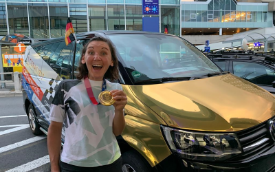 Bahnrad-Vierer vom Team CERAZITIT-WNT gewinnt Gold in Tokio