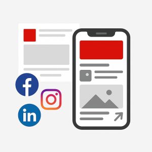 Menschen im Büro mit Blick auf die Allgäuer Alpen – Symbolbild für Jobs und Karriere im Allgäu