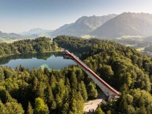 Skiflugschanze Oberstdorf in den Allgäuer Alpen als Veranstaltungsort für Unternehmen