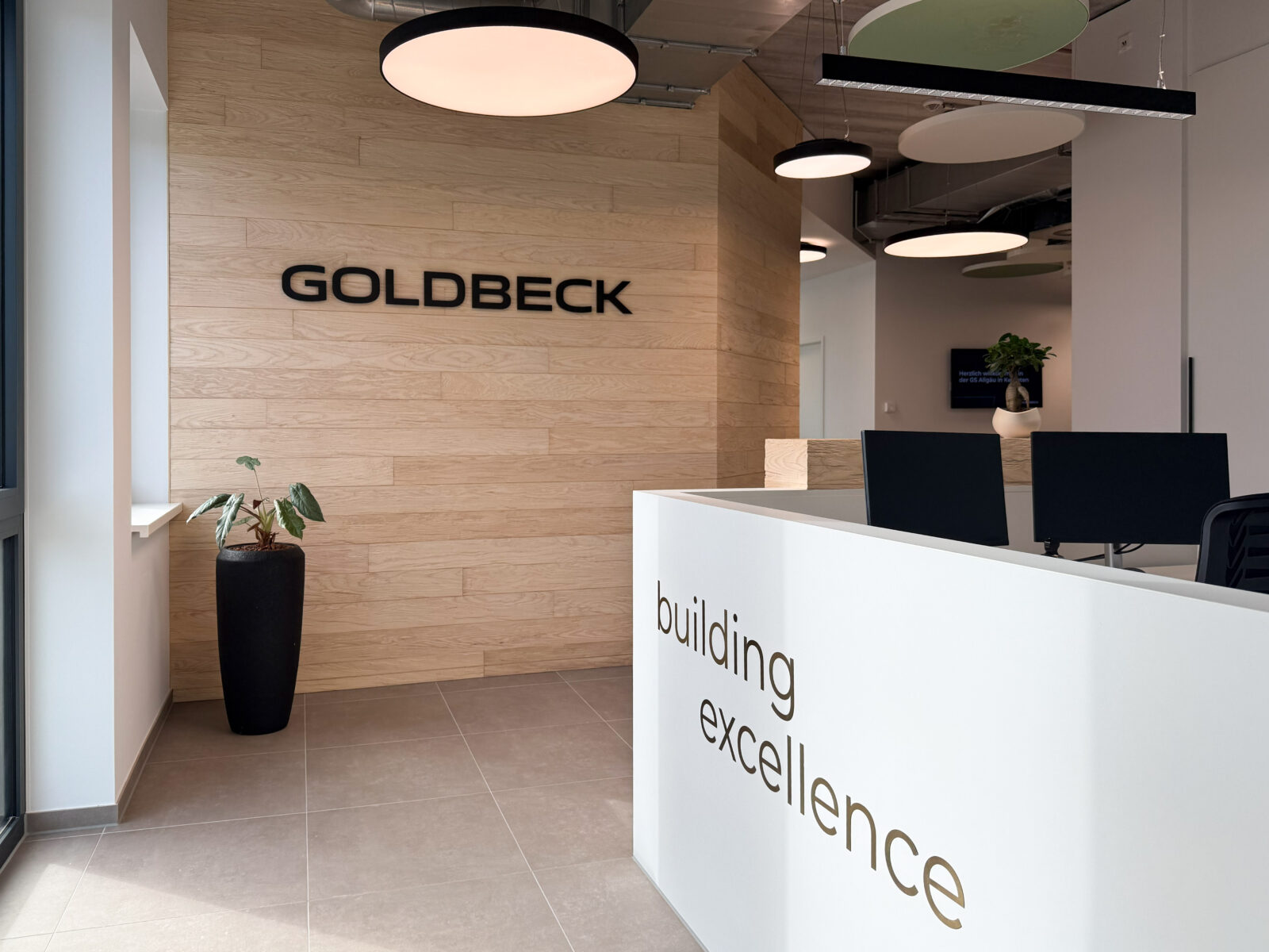 Moderne Büroräume und Bauweise bei Goldbeck Kempten