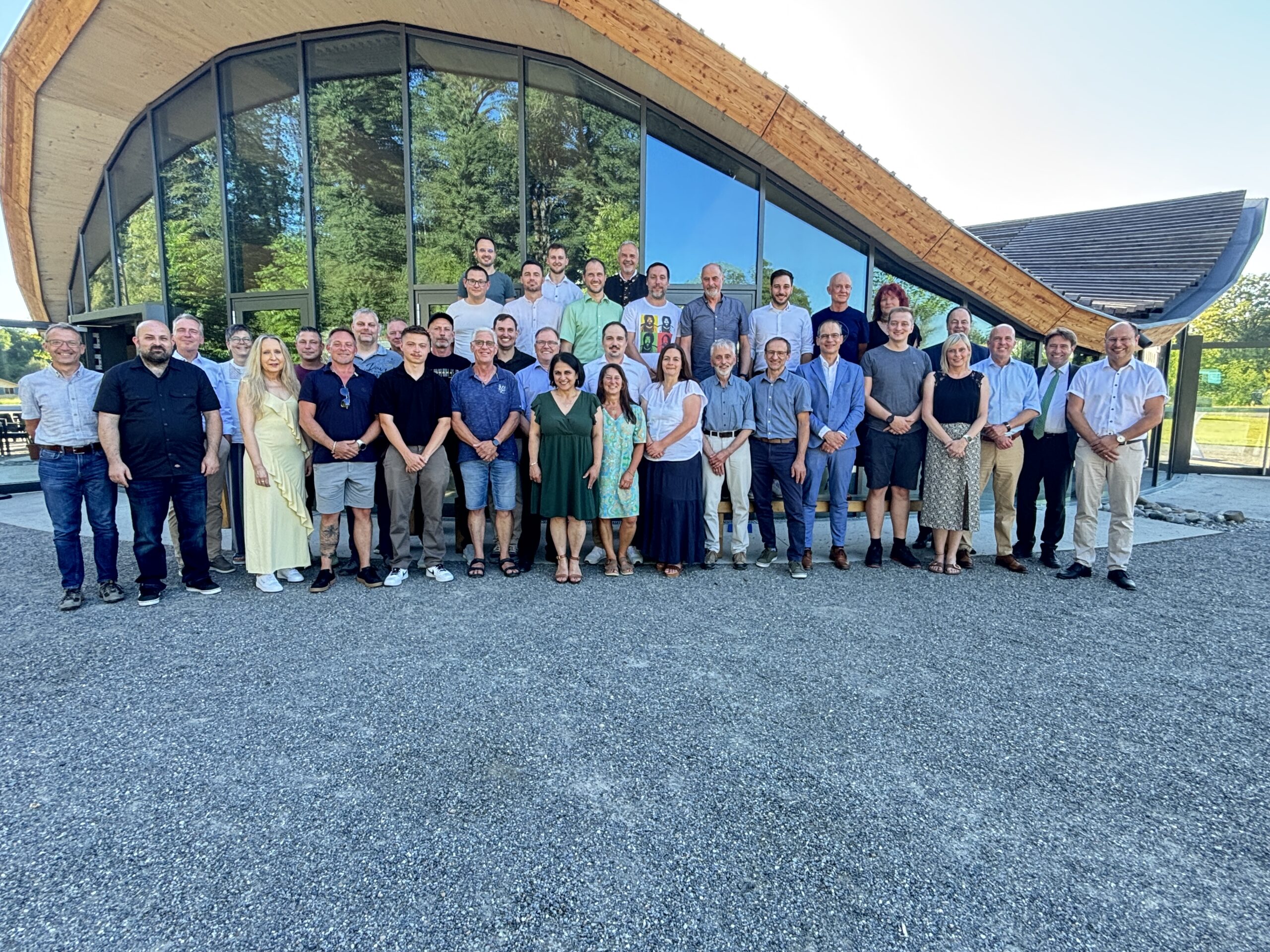Geehrte Jubilare und Leistungsträger der WALDNER Unternehmensgruppe beim Ehrenabend 2026 in Wangen im Allgäu