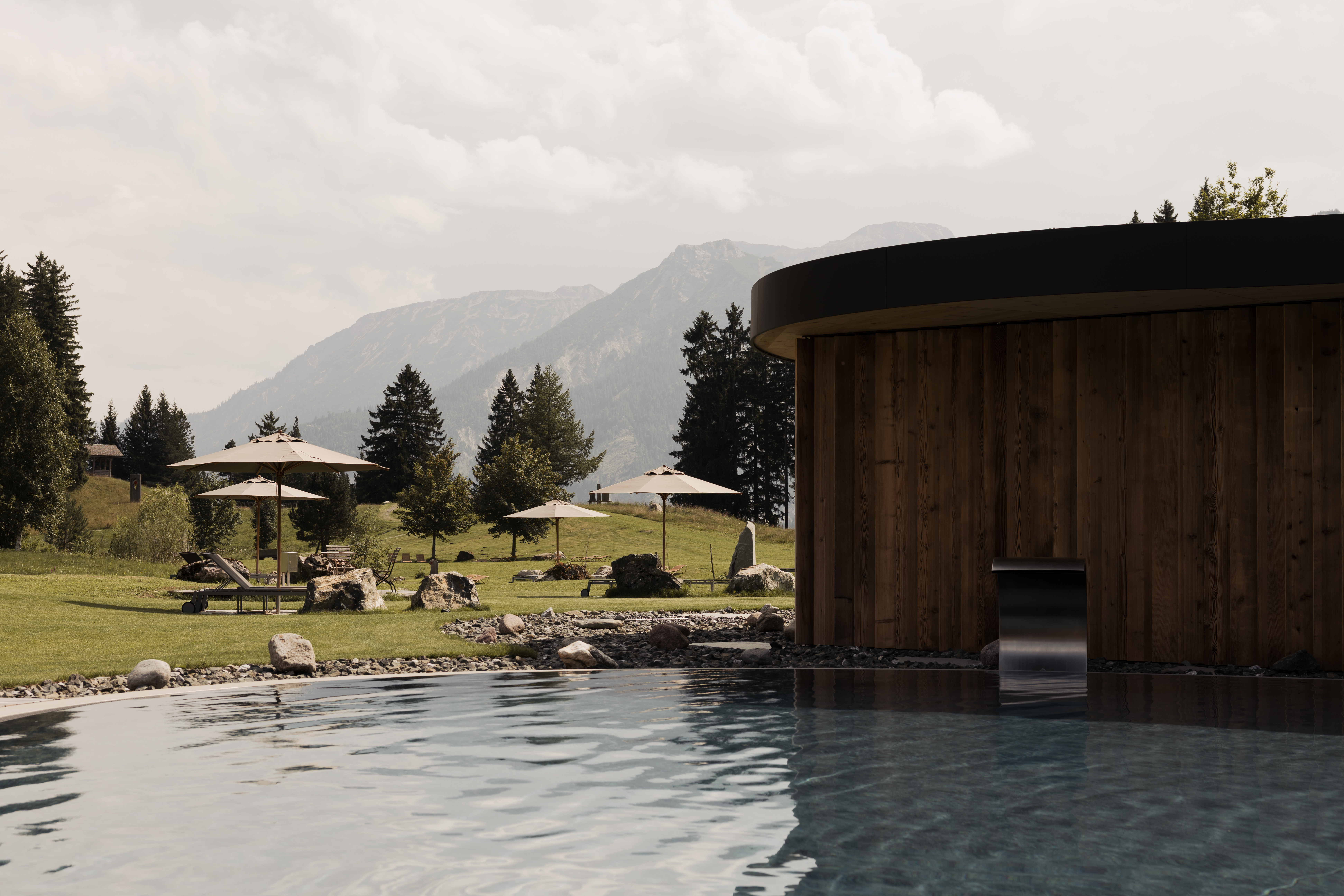 Berghotel Schlossanger Alp in Pfronten mit ALP SPA und Bergpanorama im Allgäu