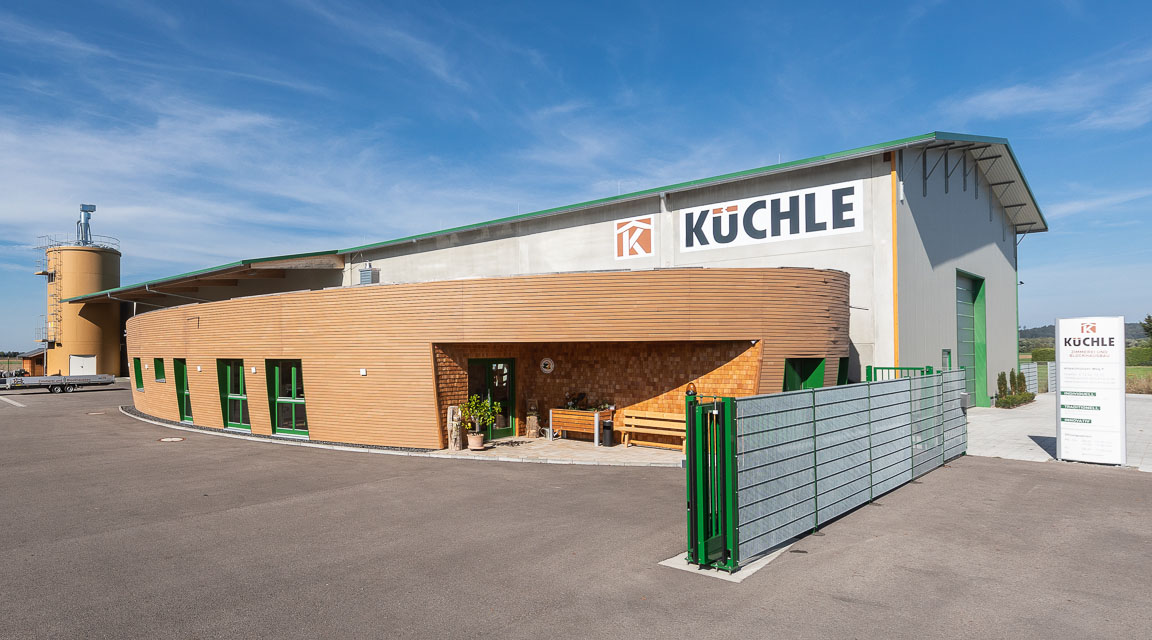Massivholzbau und Massiv-Holz-Mauer von Küchle in Kirchberg