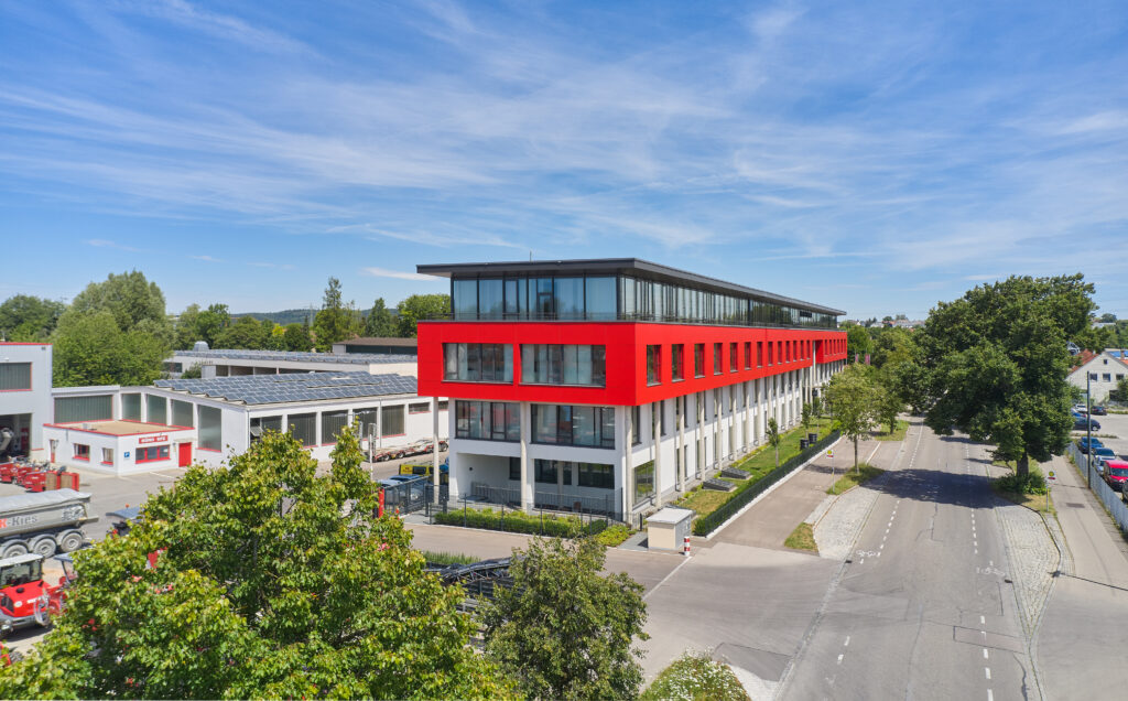 Hauptverwaltung der KUTTER Bauunternehmung in Memmingen zum 100-jährigen Jubiläum